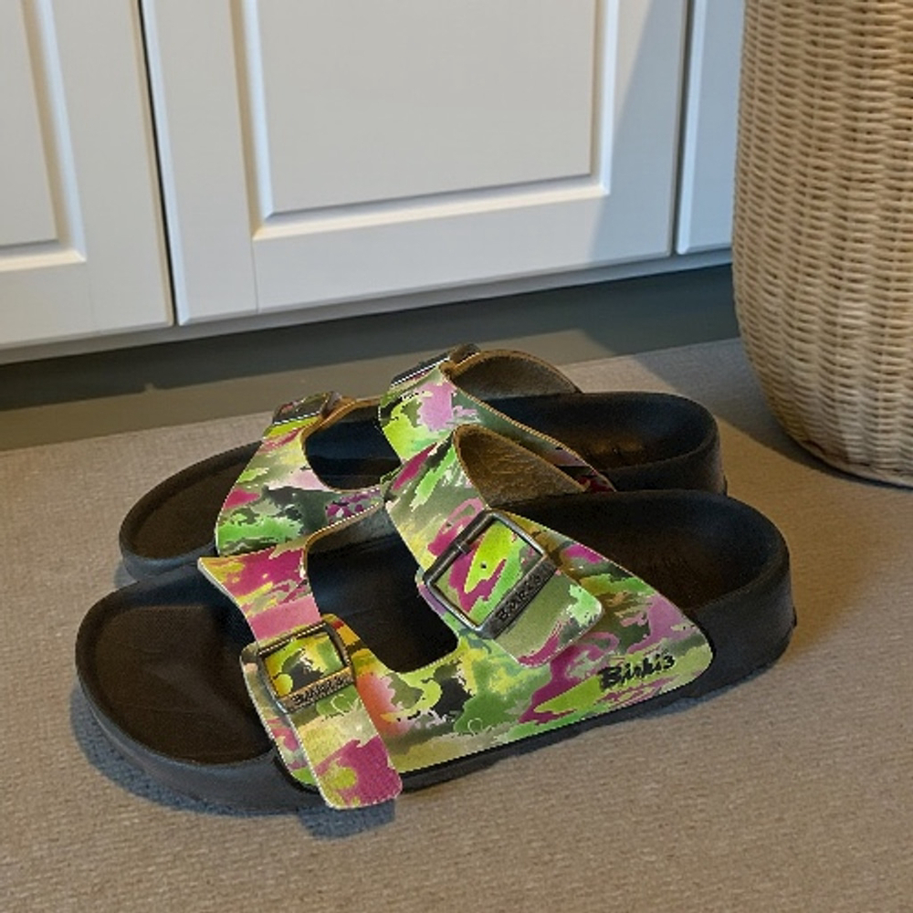 BIRKENSTOCK Women's Neon Camo Two-Strap Slide Sandals - Pink & Green